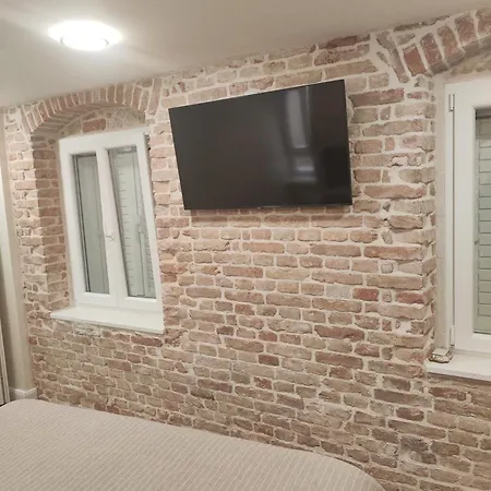 Luxury And Authentic Studio In Split Old Town Split